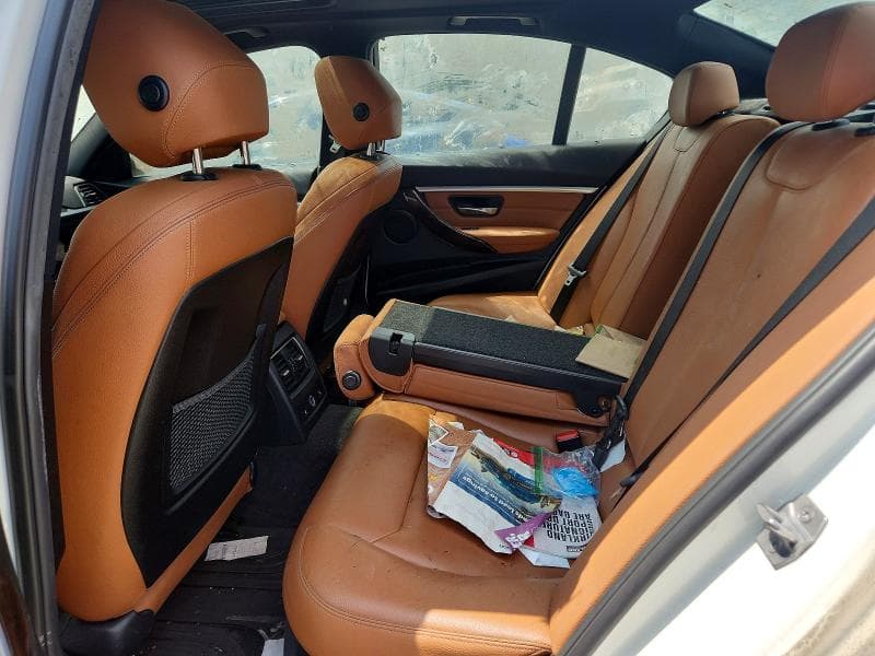 2017 BMW 330 XI 10