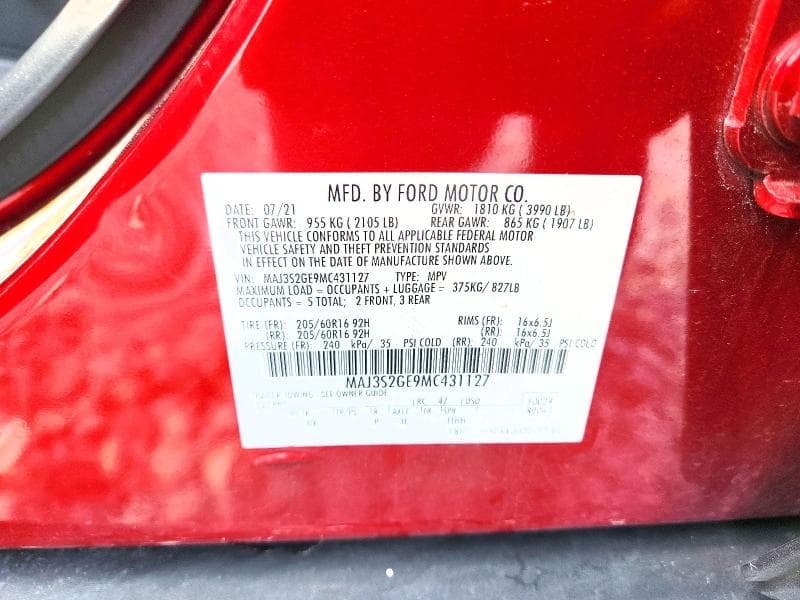 2021 FORD ECOSPORT SE 13