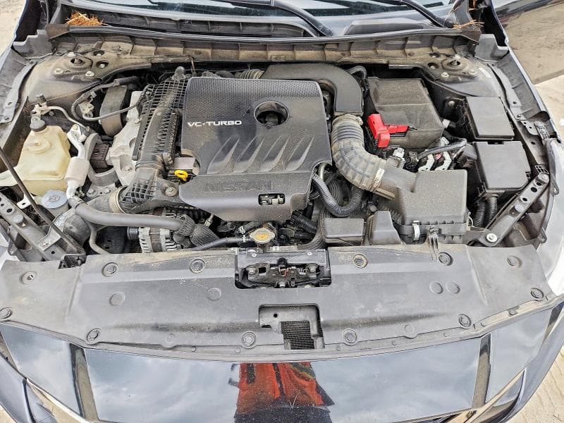 2021 NISSAN ALTIMA SR 11