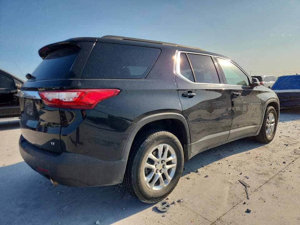 2020 CHEVROLET TRAVERSE LT 3