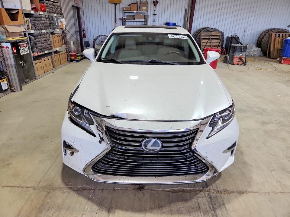 2017 LEXUS ES 350 5