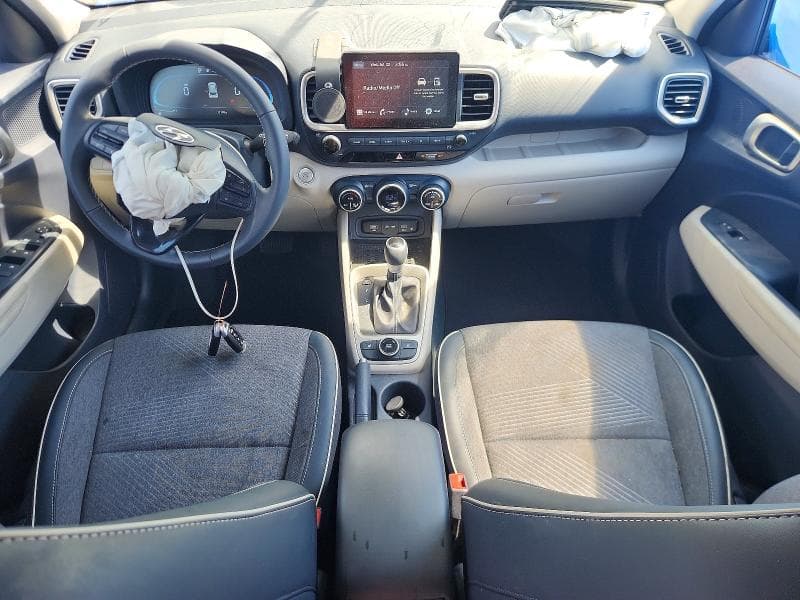 2026 HYUNDAI VENUE SEL 8