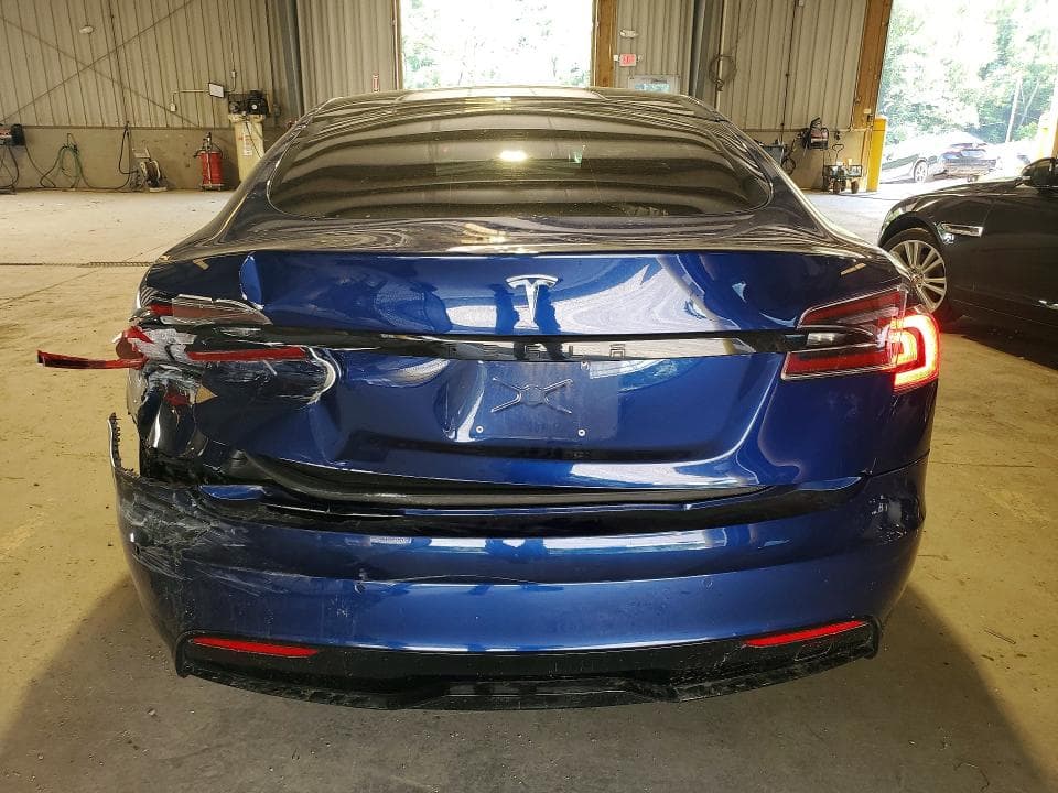 2021 TESLA MODEL S 6