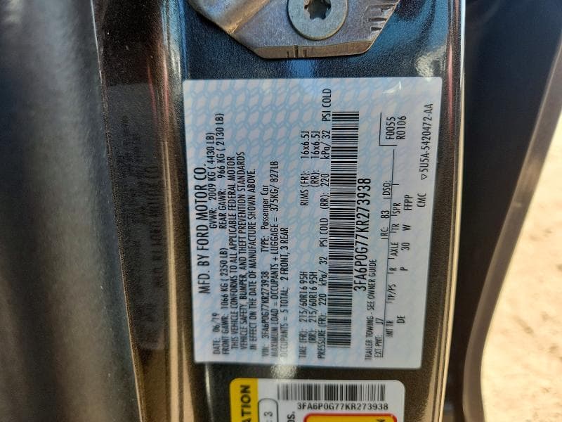 2019 FORD FUSION S 13