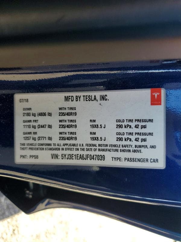 2018 TESLA MODEL 3 13