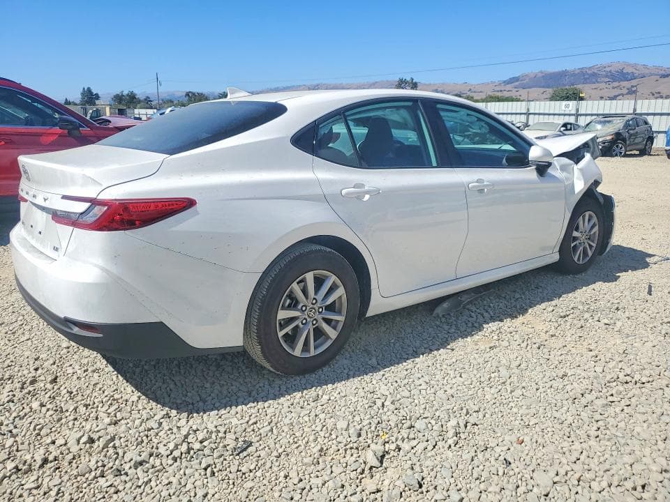 2026 TOYOTA CAMRY LE 3