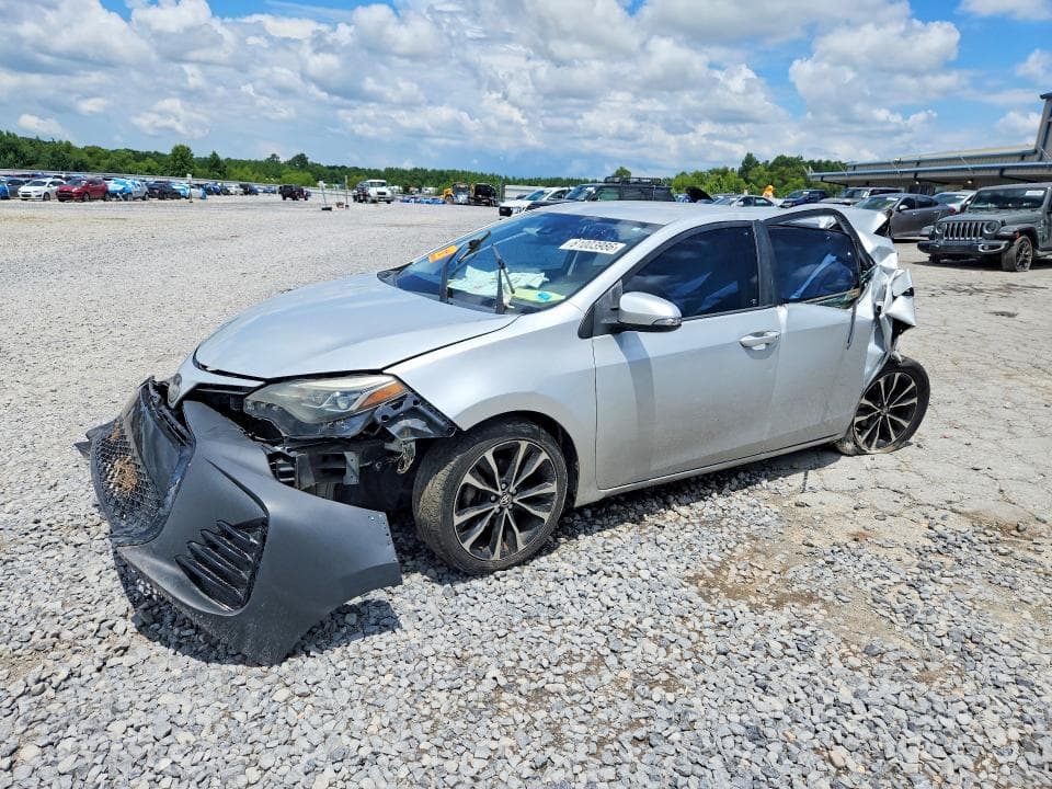 2017 TOYOTA COROLLA SE - 1