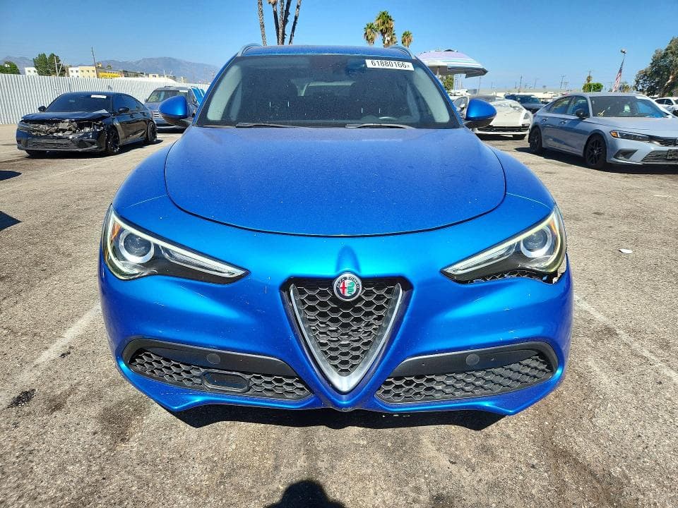 2019 ALFA ROMEO STELVIO BASE 5
