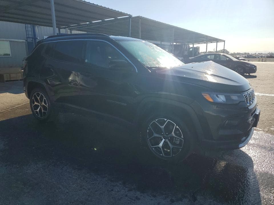 2025 JEEP COMPASS LIMITED 4
