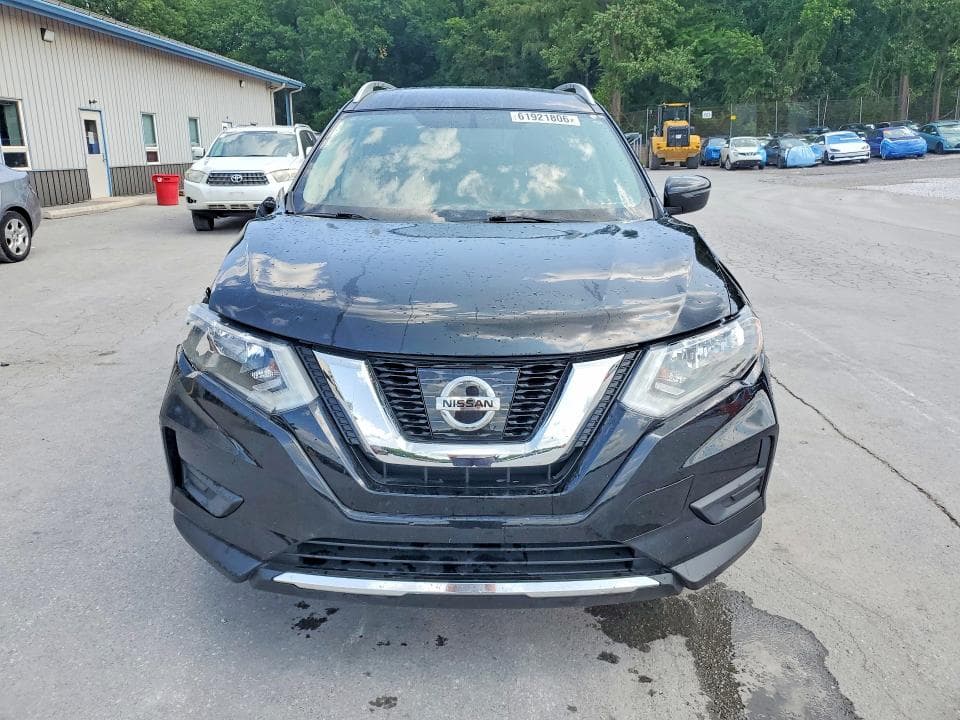 2017 NISSAN ROGUE SV 5