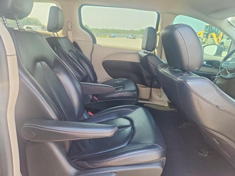2022 CHRYSLER PACIFICA HYBRID TOURING L 11