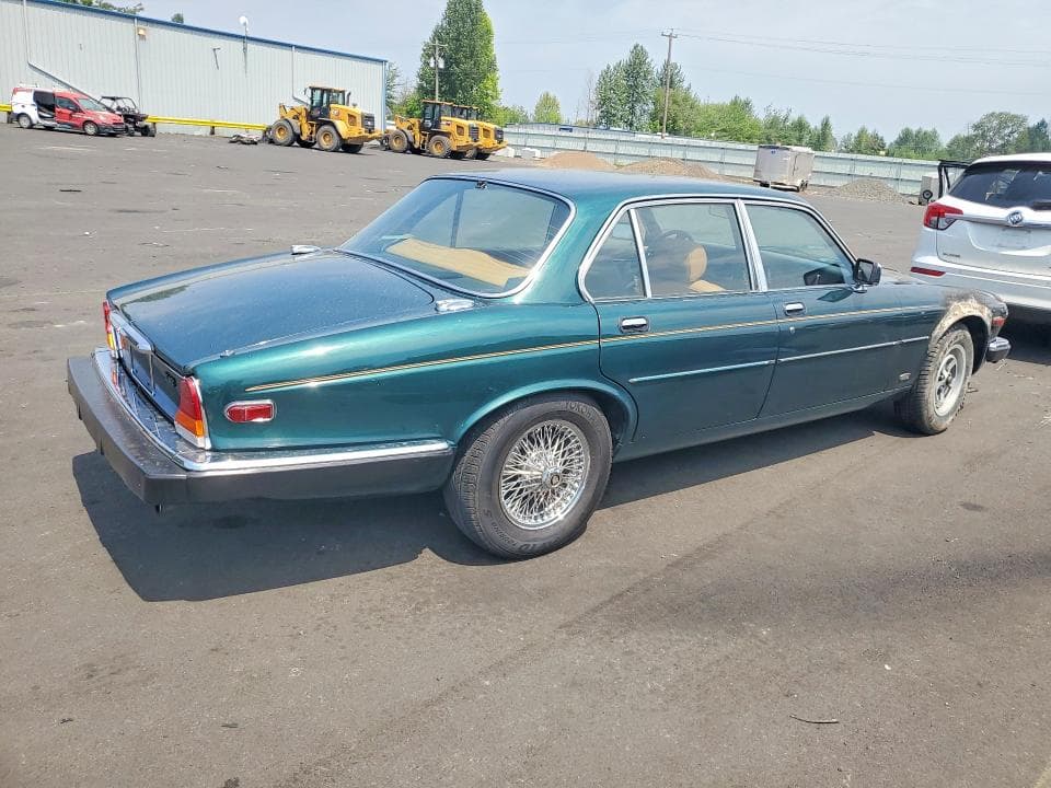 1984 JAGUAR XJ6 3