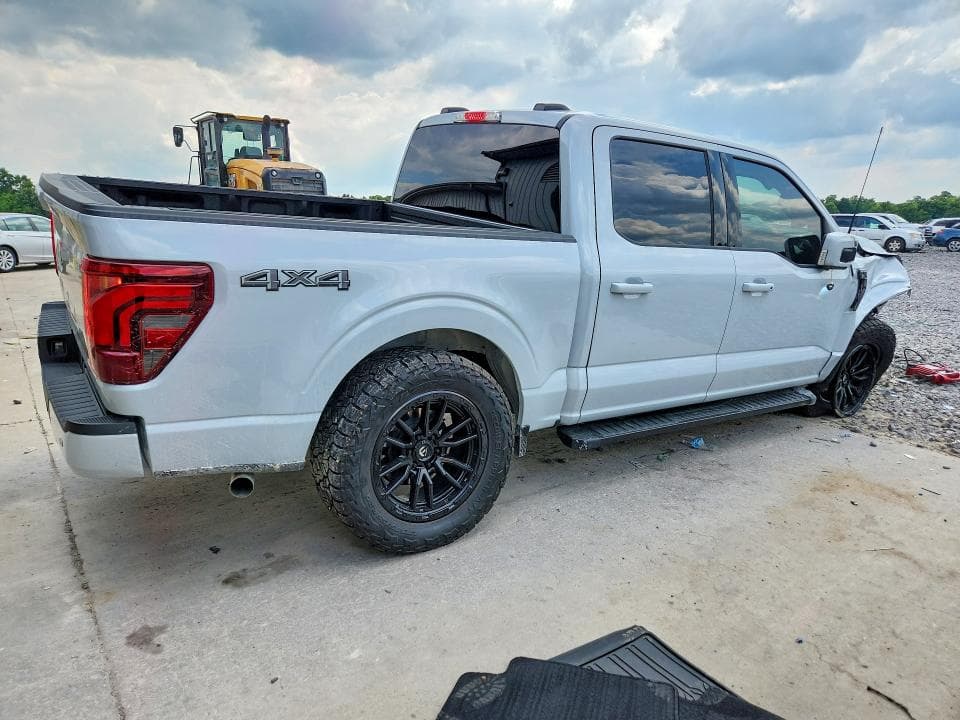 2025 FORD F150 LARIAT 3
