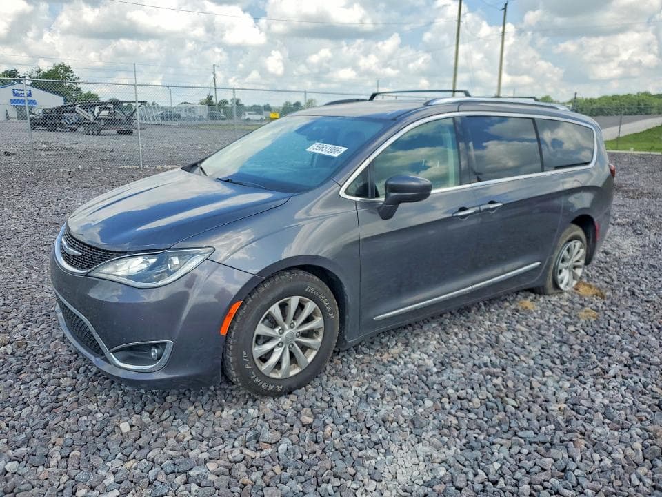 2018 CHRYSLER PACIFICA TOURING L - 1