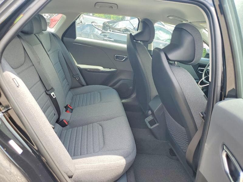 2025 KIA K4 EX 10