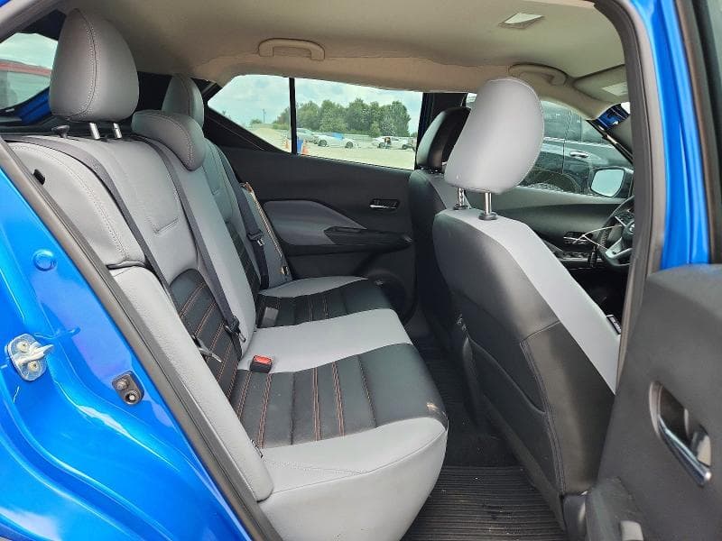 2021 NISSAN KICKS SR 10