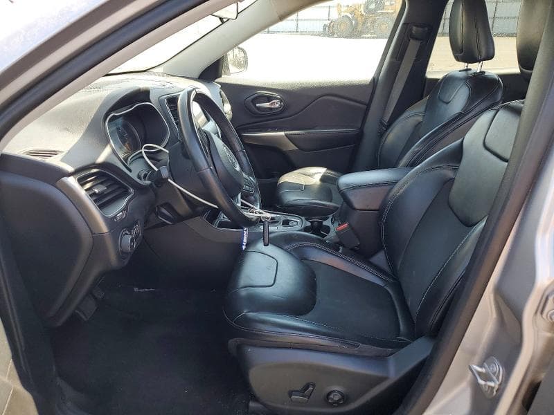 2019 JEEP CHEROKEE LATITUDE PLUS 7