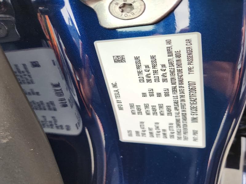 2026 TESLA MODEL 3 12