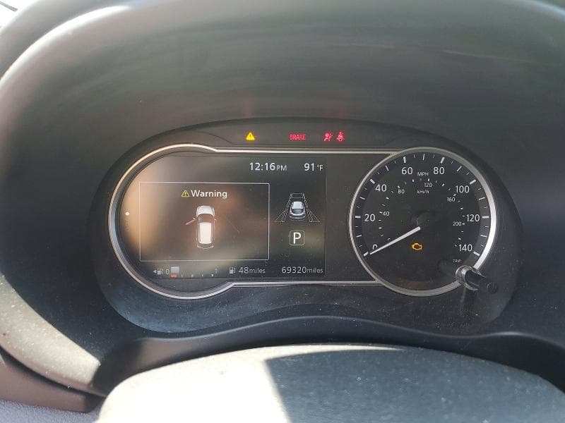 2020 NISSAN KICKS SR 9