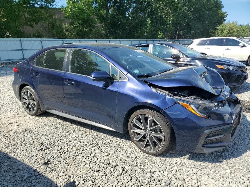 2021 TOYOTA COROLLA SE 4