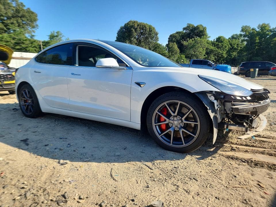 2020 TESLA MODEL 3 4