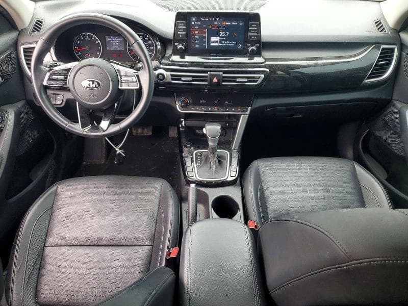 2021 KIA SELTOS EX 8