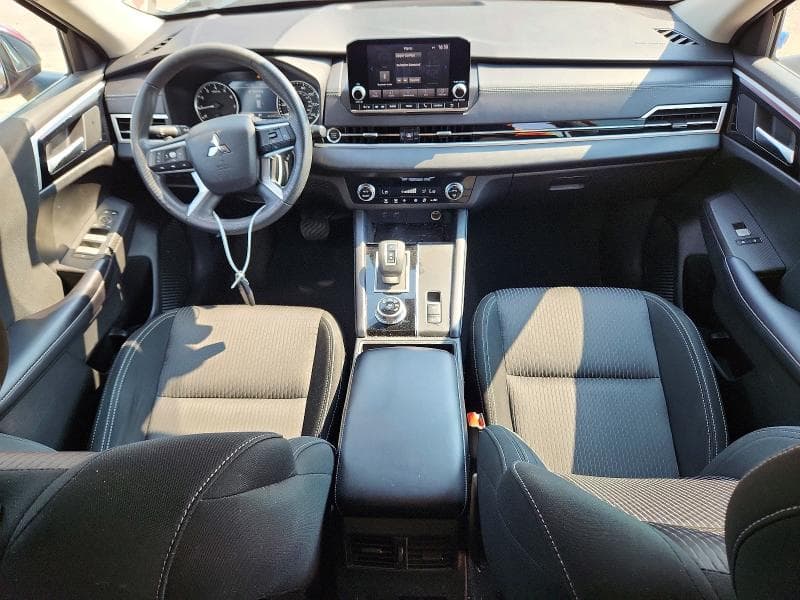 2022 MITSUBISHI OUTLANDER ES 8