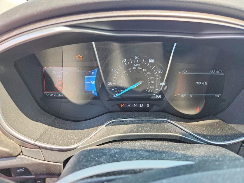 2017 FORD FUSION SE 9