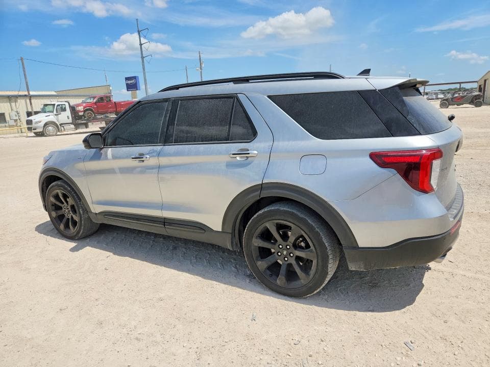 2023 FORD EXPLORER ST-LINE 2