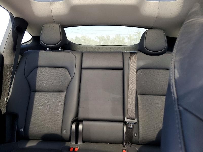 2026 TESLA MODEL Y 10