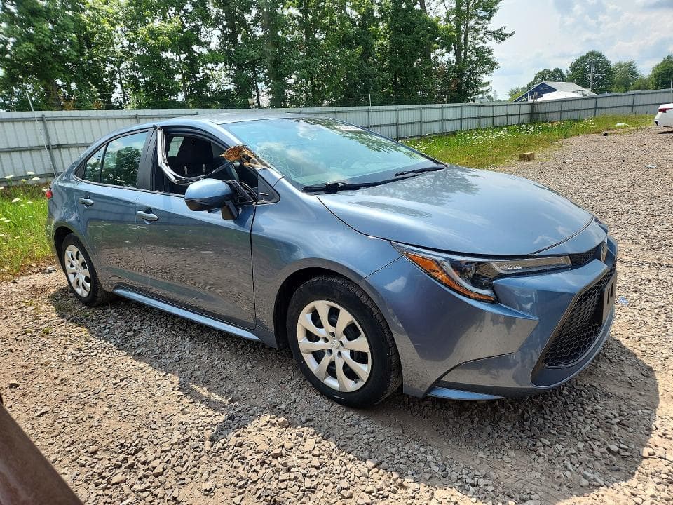 2020 TOYOTA COROLLA LE 4