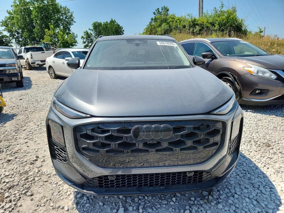 2026 AUDI Q3 S-LINE 5
