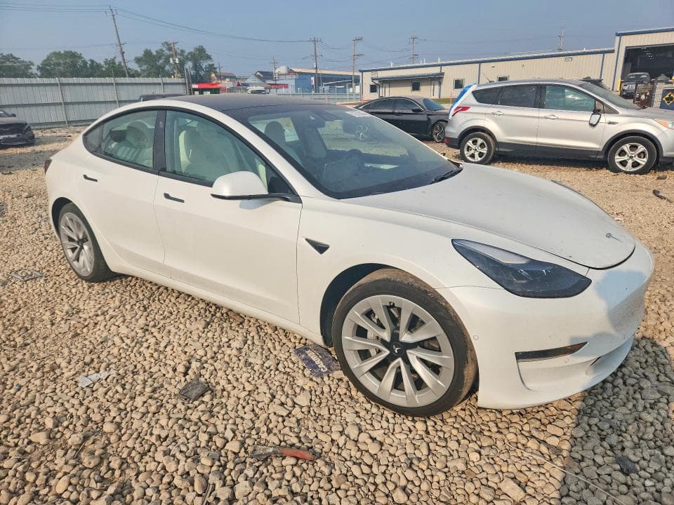 2021 TESLA MODEL 3 4