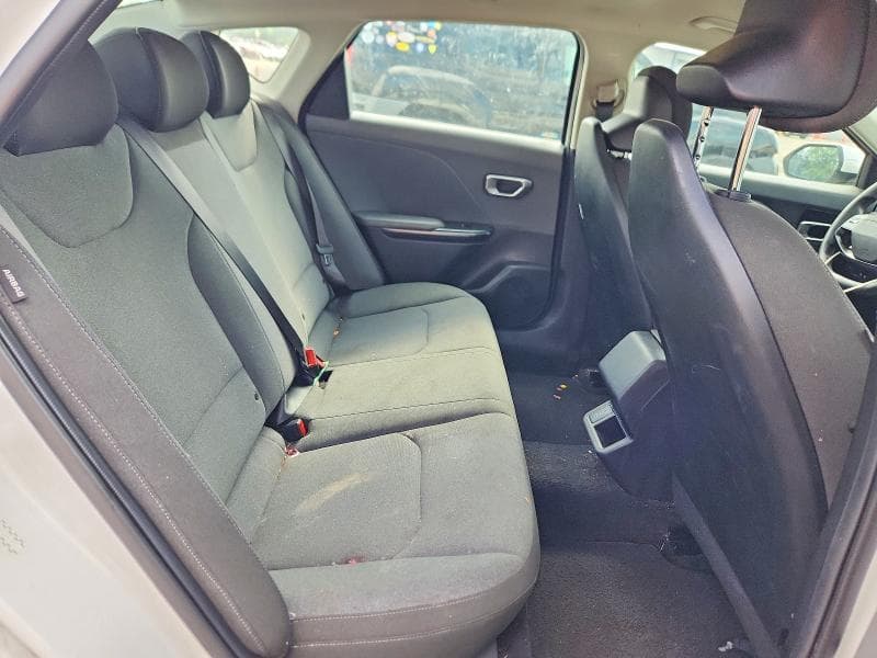 2025 KIA K4 LX 10