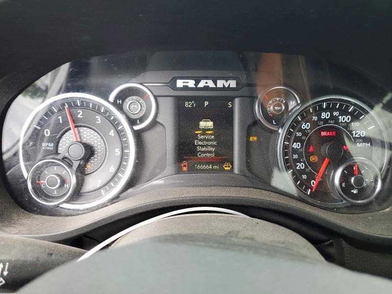 2023 RAM 1500 9