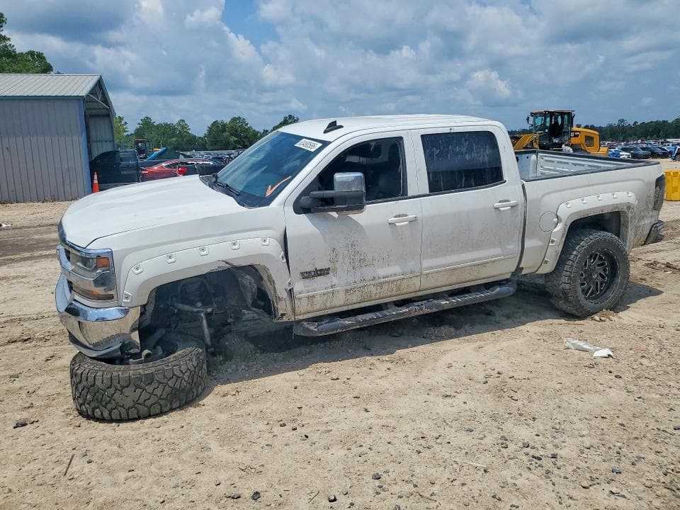 2017 CHEVROLET SILVERADO C1500 LT - 1