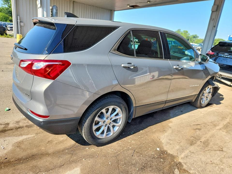 2018 CHEVROLET EQUINOX LT 3