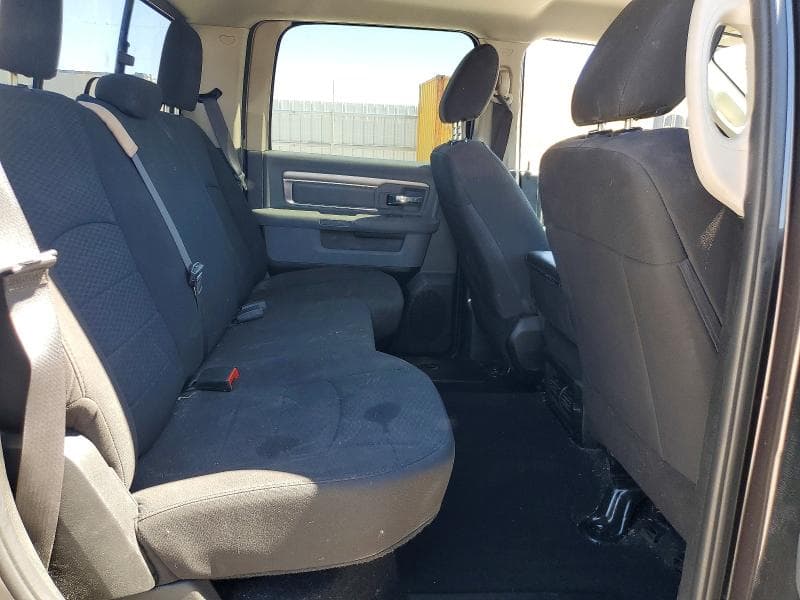 2020 RAM 1500 10