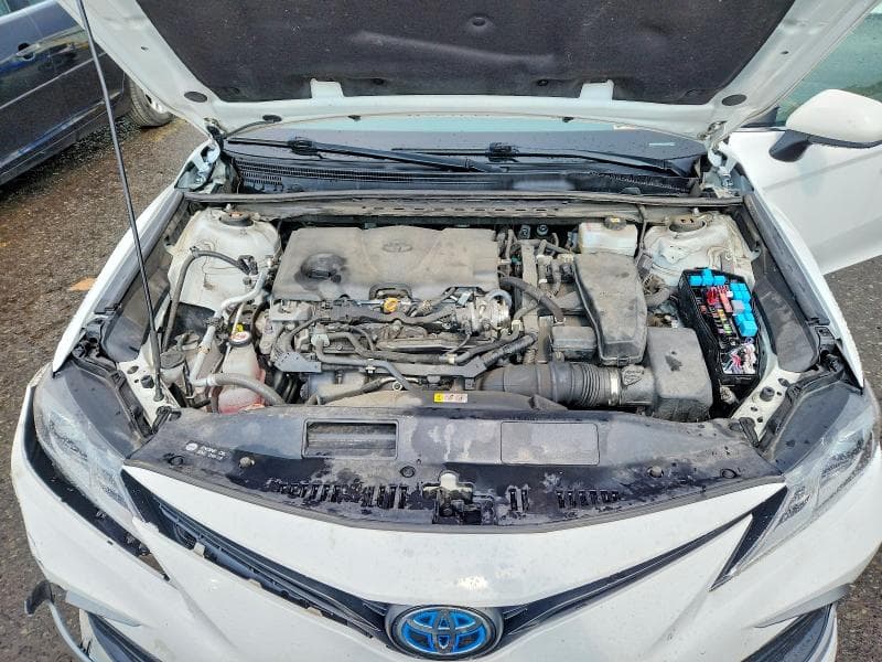 2021 TOYOTA CAMRY LE 11