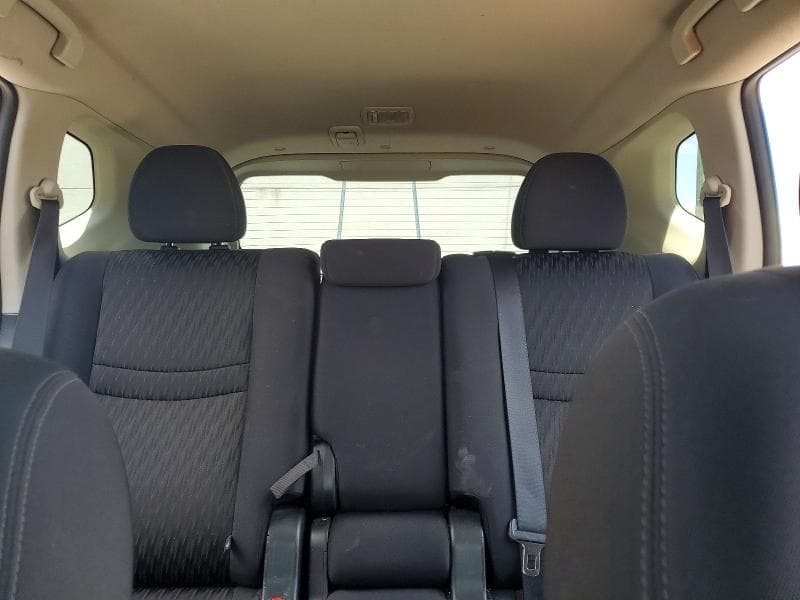 2017 NISSAN ROGUE SV 10