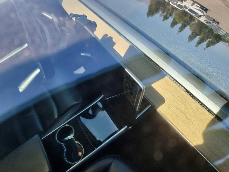 2018 TESLA MODEL 3 9