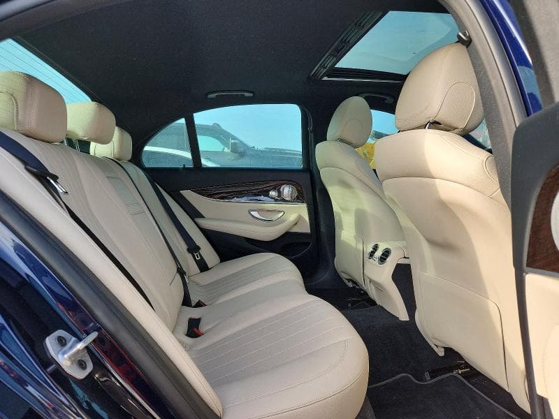 2019 MERCEDES-BENZ E 300 10