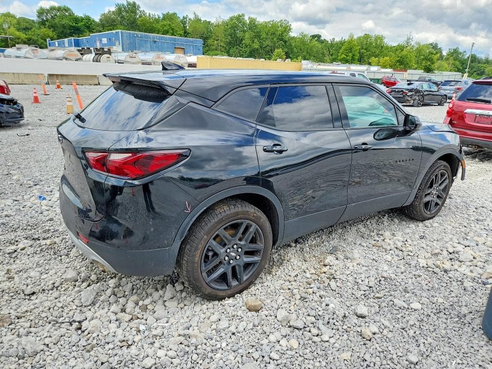 2021 CHEVROLET BLAZER 2LT 3