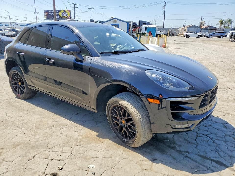 2017 PORSCHE MACAN GTS 4