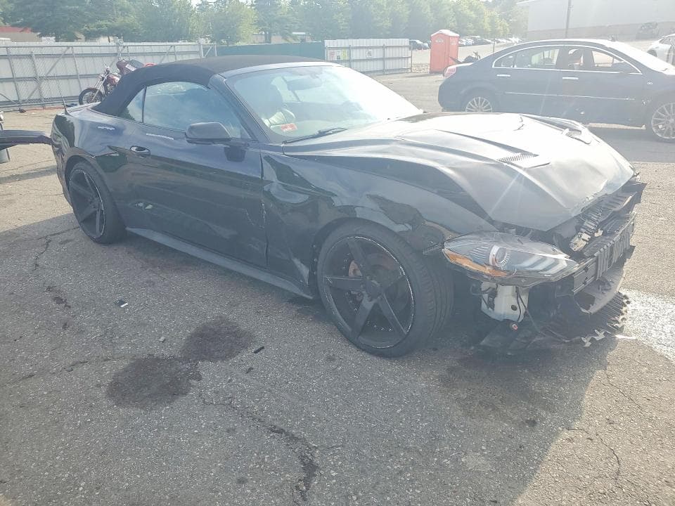 2018 FORD MUSTANG 4