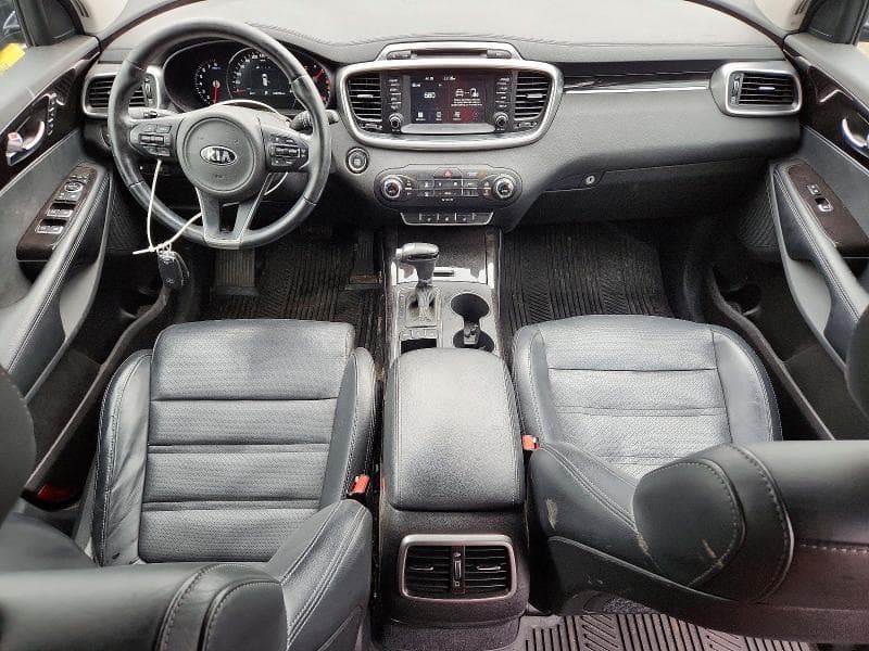 2018 KIA SORENTO EX 8