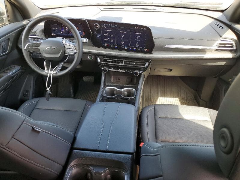 2025 CHEVROLET TRAVERSE LT 8