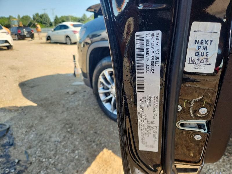 2020 JEEP CHEROKEE LATITUDE PLUS 12
