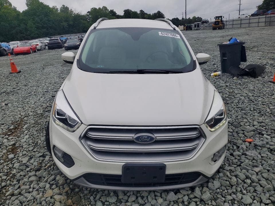 2017 FORD ESCAPE TITANIUM 5