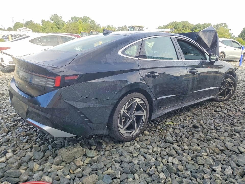 2024 HYUNDAI SONATA SEL 3